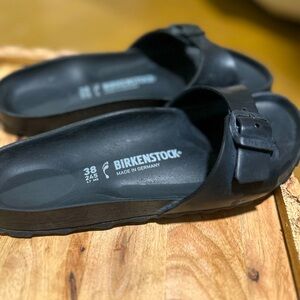 BIRKENSTOCK Madrid Essentials EVA Black One-Strap Sandals - 7.5